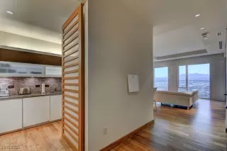 Photo #1: 2699430 Listing