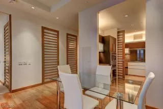 Photo #6: 2699430 Listing