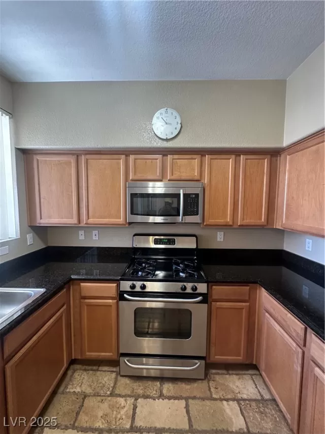 MLS: 2699439 Condo For Sale