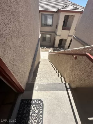 Photo #1: 2699439 Listing 