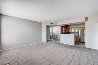 Photo #6: 2699445 Listing