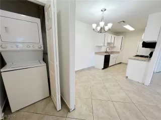 Photo #5: 2699461 Listing 