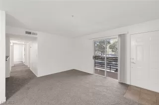 Photo #3: 2699476 Listing 