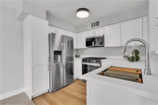 Photo #4: 2699489 Listing 