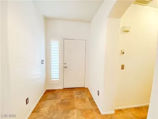 Photo #2: 2699498 Listing 