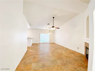 Photo #3: 2699498 Listing 