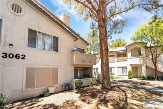 Photo #1: 2699500 Listing 