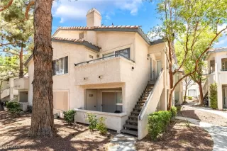 Photo #3: 2699500 Listing 