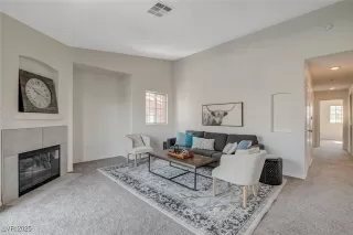 Photo #2: 2699503 Listing 