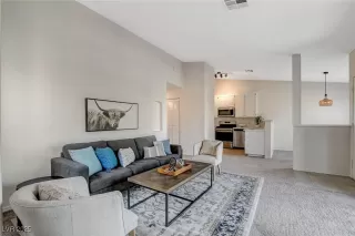 Photo #5: 2699503 Listing 