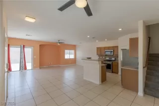 Photo #1: 2699558 Listing 