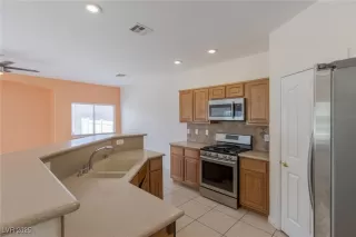 Photo #6: 2699558 Listing 