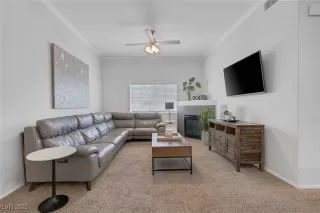 Photo #2: 2699575 Listing