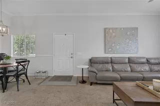 Photo #4: 2699575 Listing