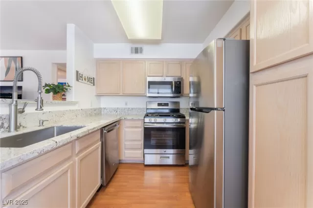 MLS: 2699588 Condo For Sale