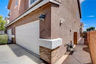 Photo #3: 2699655 Listing