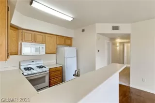 Photo #2: 2699669 Listing 