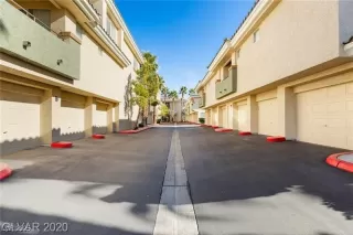 Photo #4: 2699669 Listing 