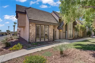 Photo #3: 2699680 Listing 