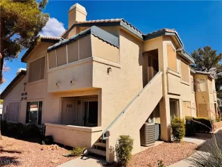 Photo #1: 2699693 Listing