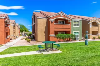 Photo #1: 2699734 Listing 