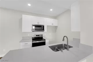 Photo #5: 2699741 Listing 