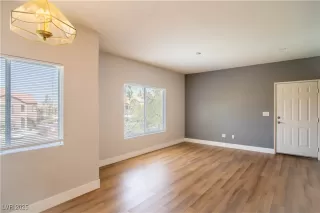 Photo #1: 2699776 Listing