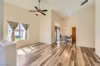 Photo #6: 2699808 Listing 