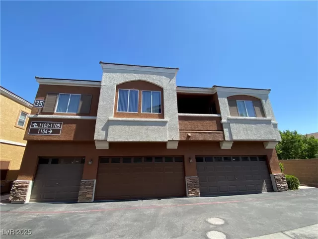 MLS: 2699810 Condo For Sale