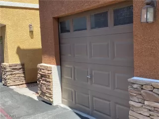 Photo #2: 2699810 Listing