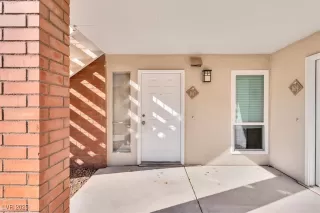 Photo #1: 2699811 Listing 