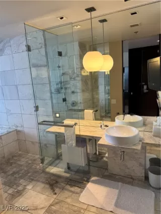 Photo #2: 2699826 Listing 