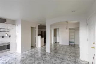 Photo #3: 2699844 Listing 