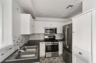 Photo #6: 2699844 Listing 