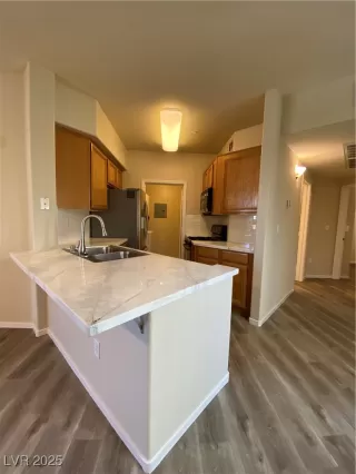 Photo #4: 2699857 Listing 