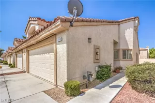 Photo #1: 2699883 Listing