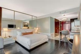 Photo #3: 2699907 Listing 