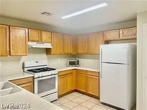 Photo #6: 2699911 Listing 