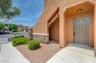 Photo #1: 2699928 Listing 