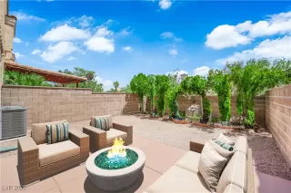 Photo #1: 2699938 Listing