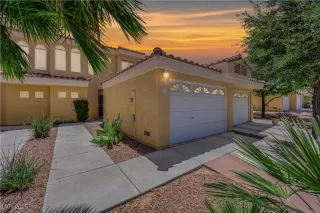 Photo #5: 2699938 Listing