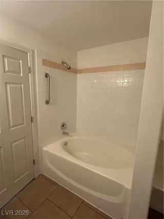 Photo #5: 2699957 Listing 