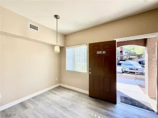Photo #5: 2699980 Listing 