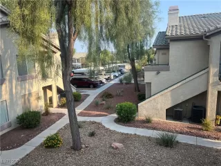 Photo #6: 2700044 Listing 