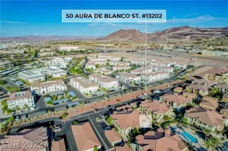 Photo #2: 2700146 Listing 