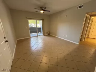 Photo #1: 2700148 Listing 