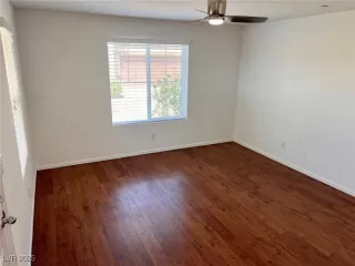 Photo #1: 2700152 Listing 