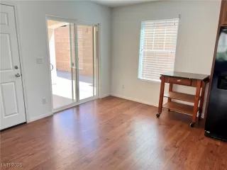 Photo #6: 2700152 Listing 