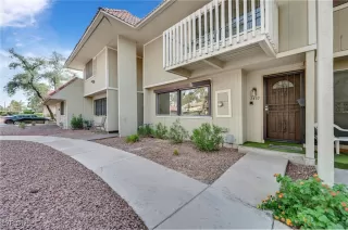 Click for more information on MLS # 2700153 : 2410 PARADISE VILLAGE WAY More Details about MLS # 2700153 : 2410 PARADISE VILLAGE WAY