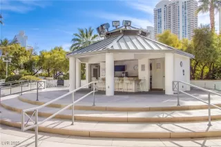 Photo #2: 2700170 Listing